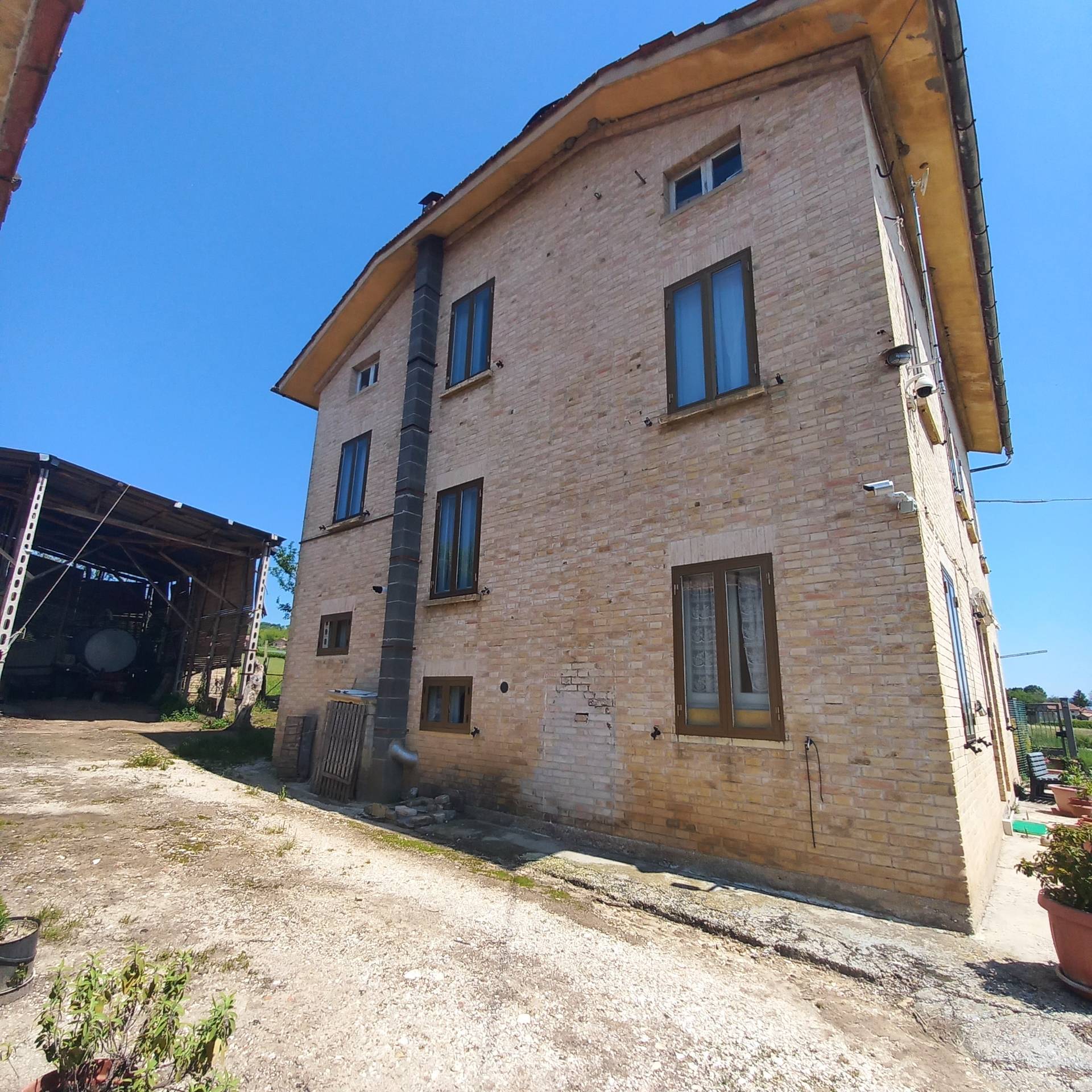 CASA in vendita a Falerone