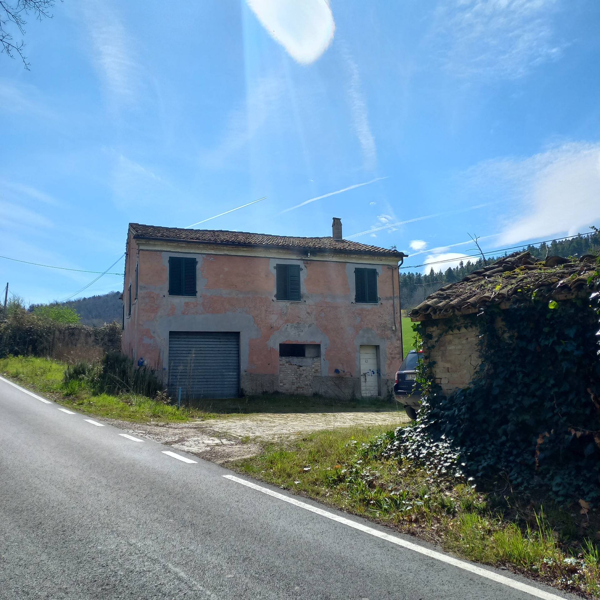 CASALE / RUSTICO in vendita a Servigliano