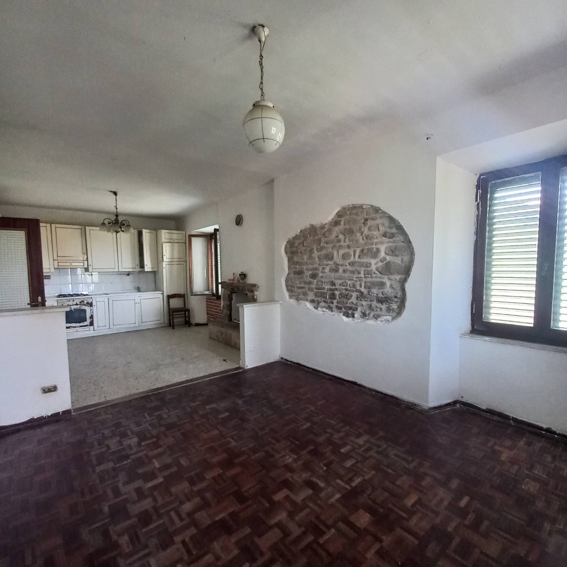 CASALE / RUSTICO in vendita a Servigliano