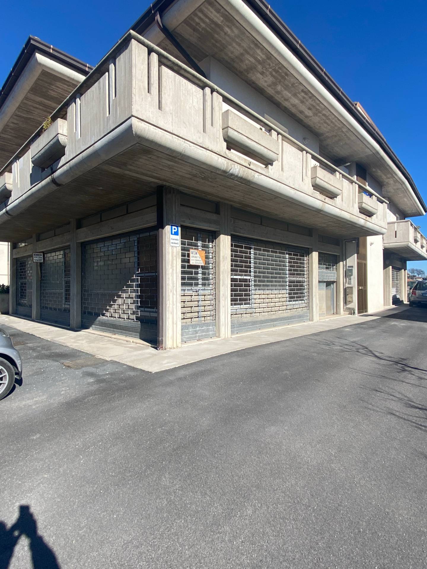 LOCALE COMMERCIALE / NEGOZIO in affitto a Montegiorgio, Piane di Montegiorgio