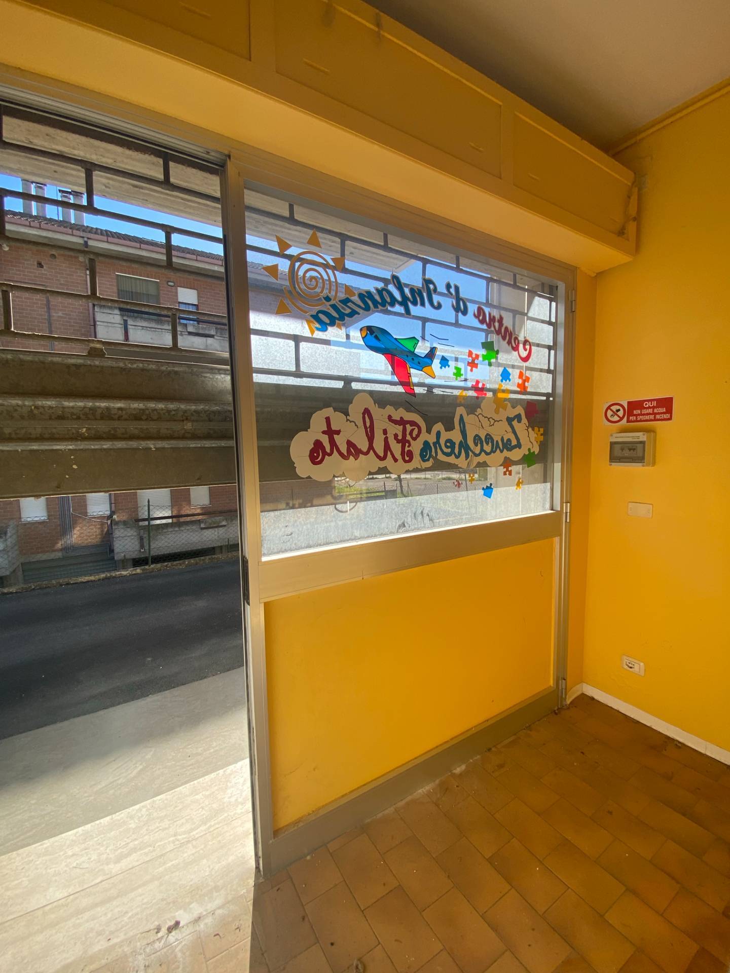 LOCALE COMMERCIALE / NEGOZIO in affitto a Montegiorgio, Piane di Montegiorgio