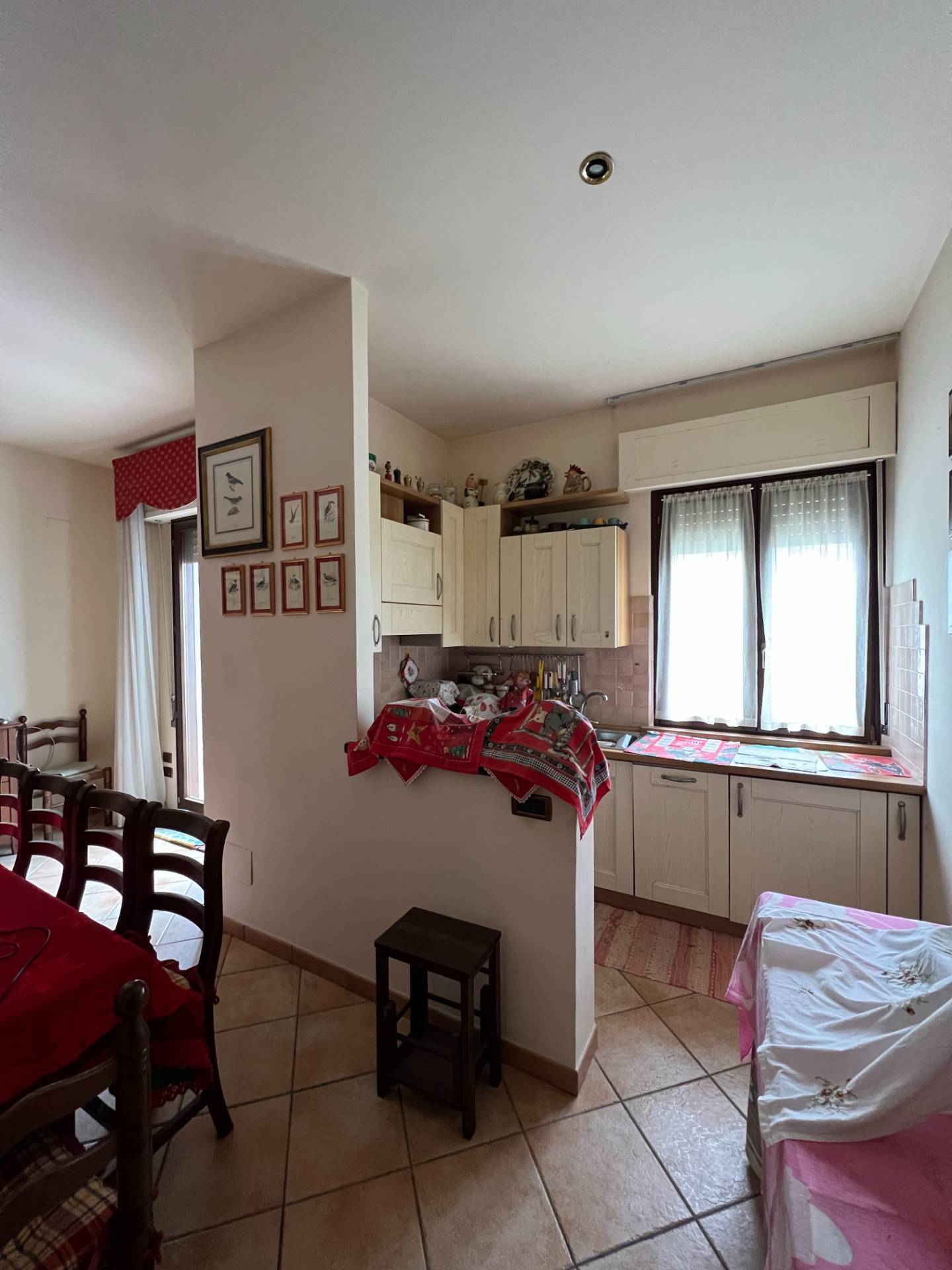 Appartamento in vendita a Monsampietro Morico