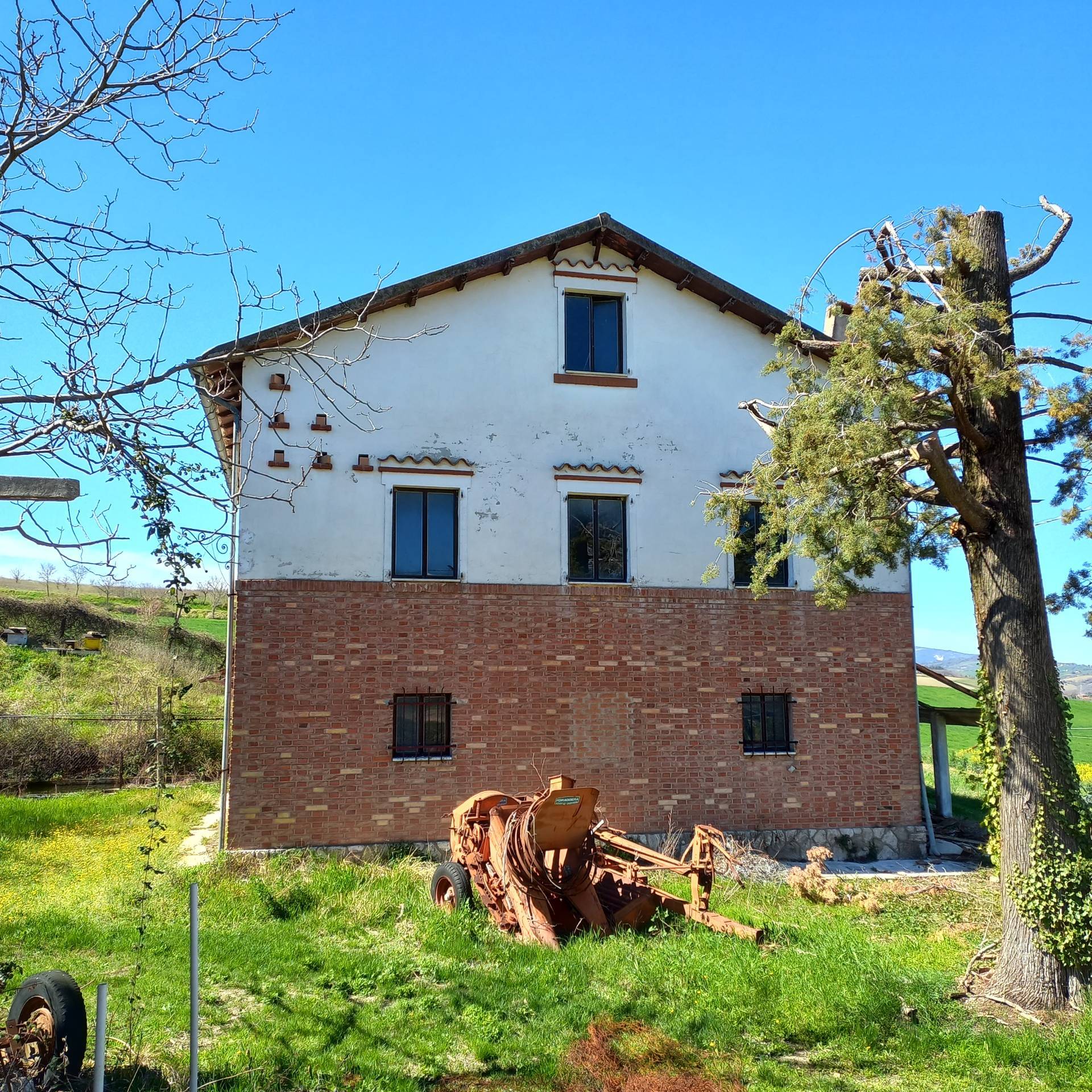 CASA in vendita a Santa Vittoria in Matenano