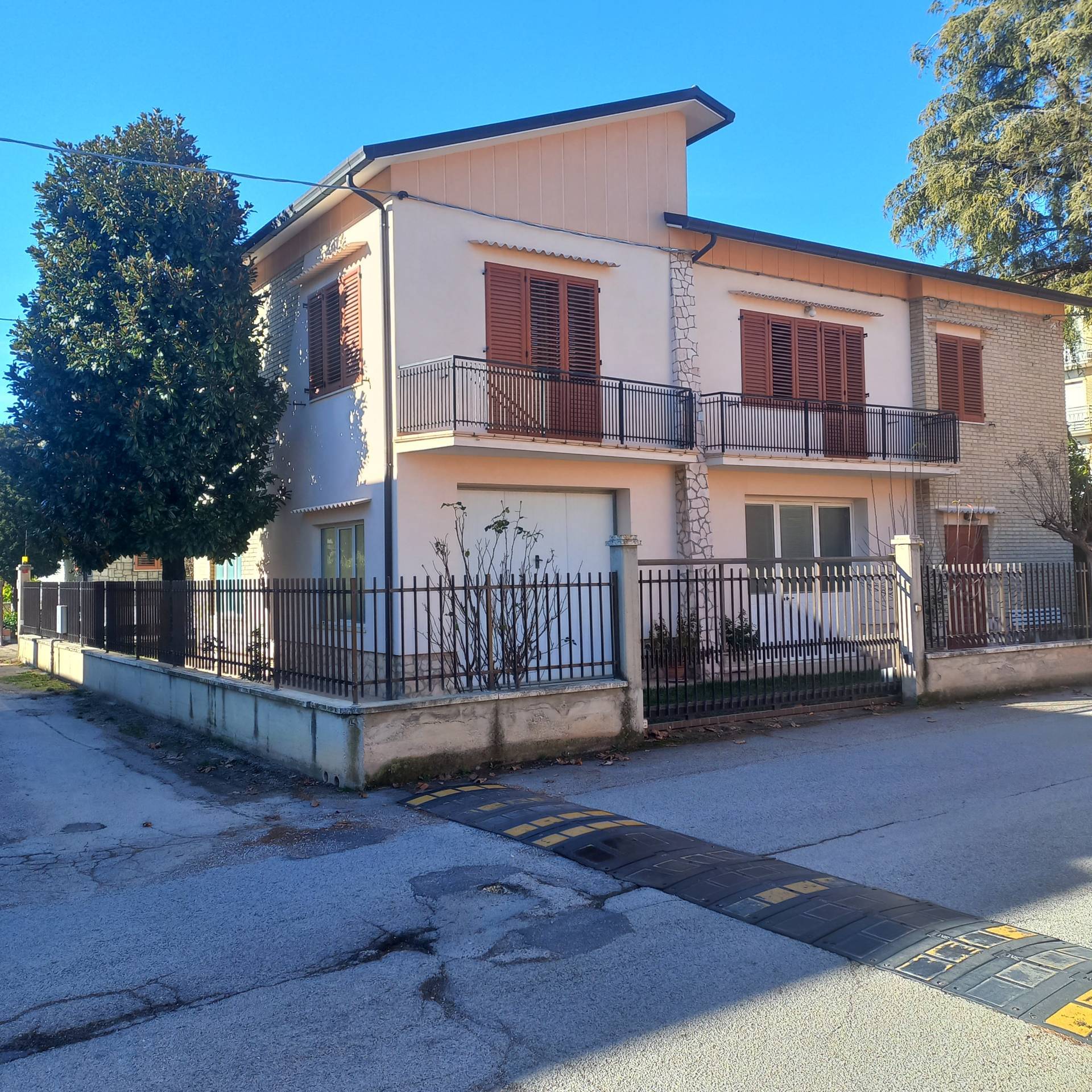 Casa/Villa in vendita a Falerone