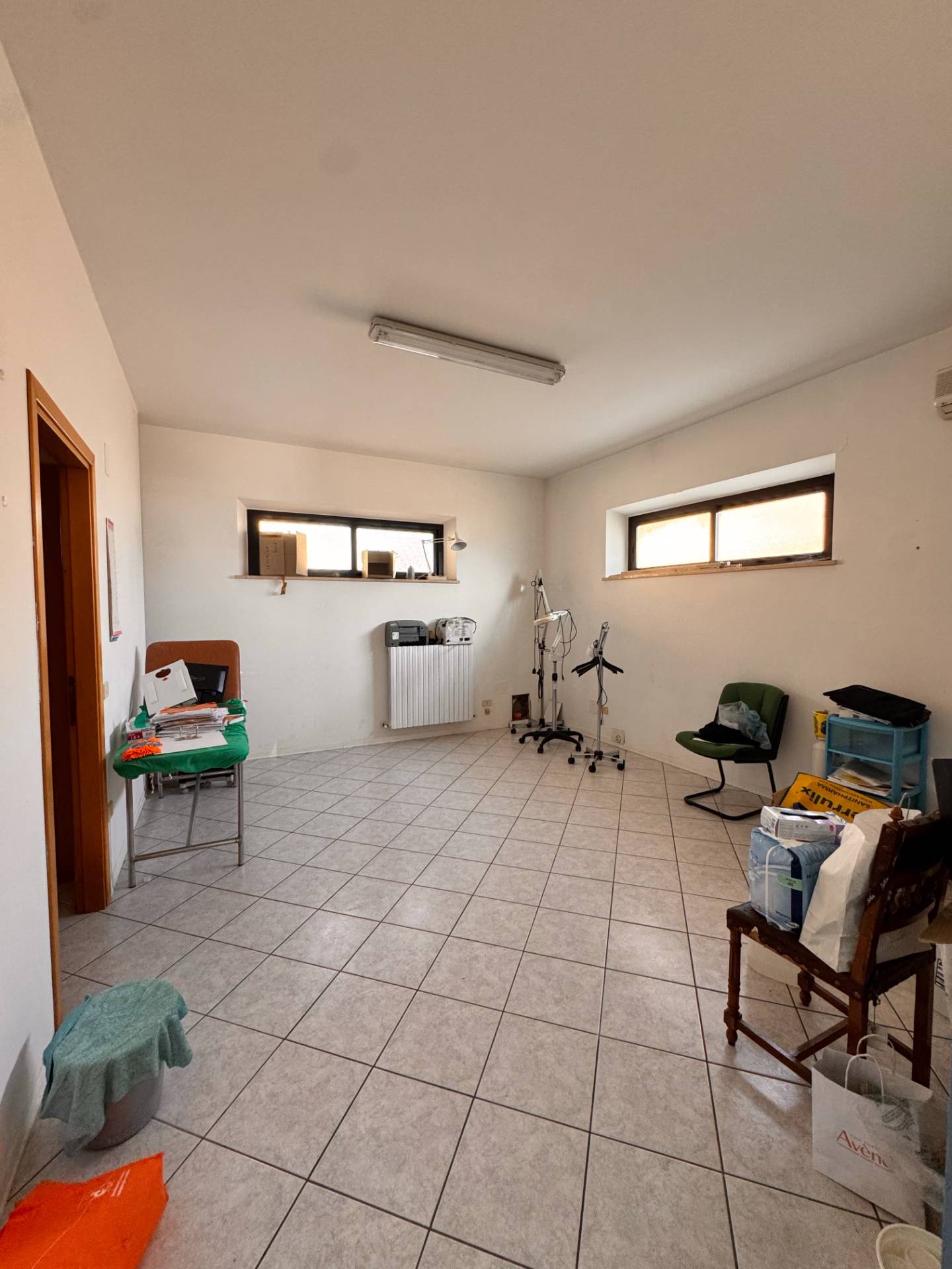 Locale Artigianale in affitto a Grottazzolina