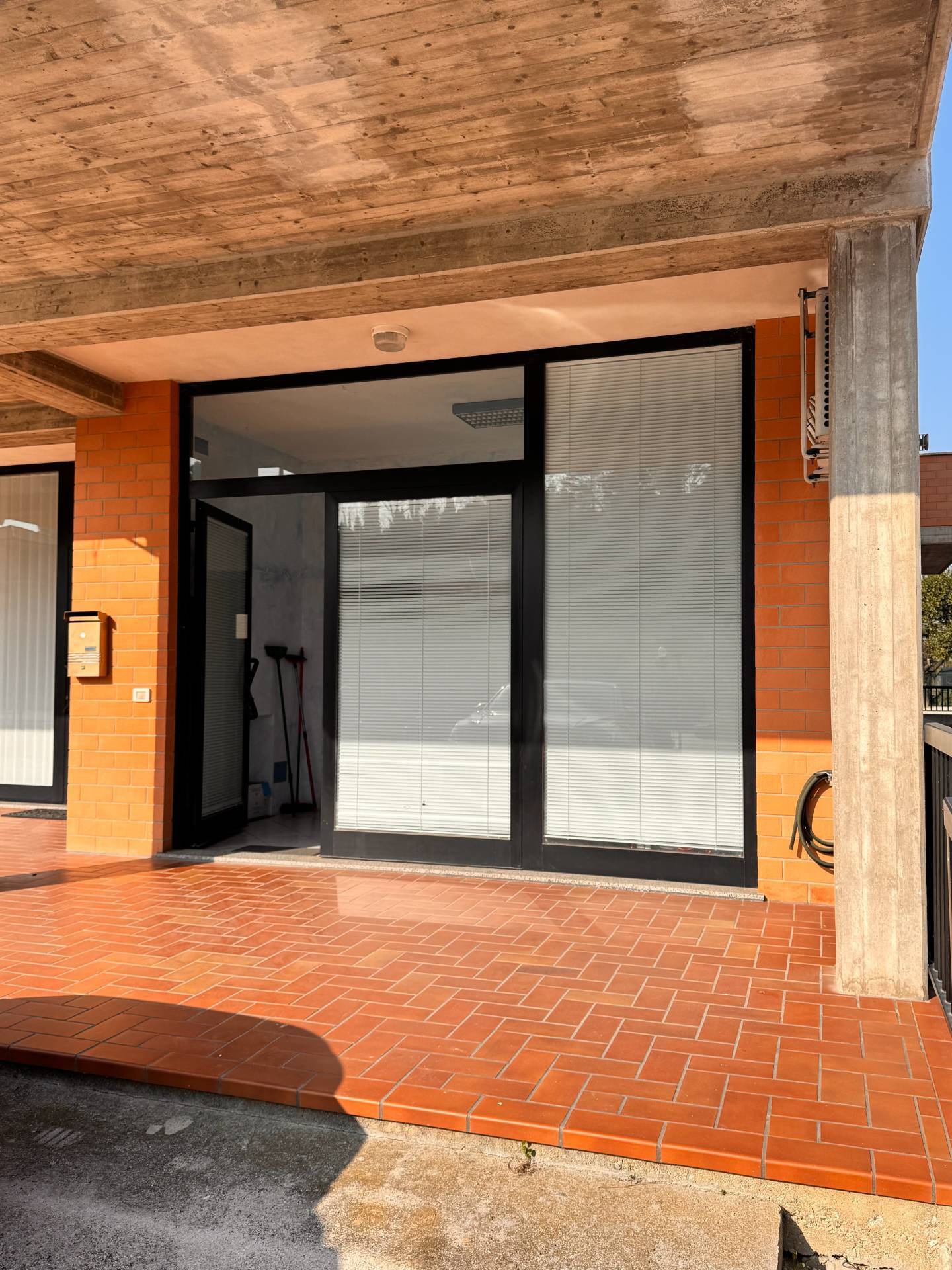 Locale Artigianale in affitto a Grottazzolina