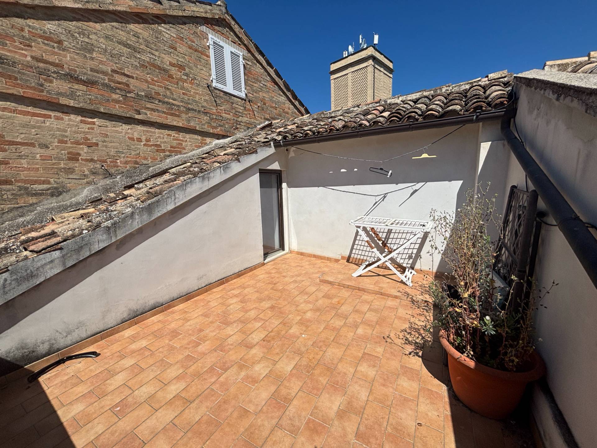 Casa Cielo Terra in vendita a Monte Vidon Corrado
