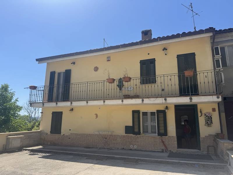 Casa associata in vendita a Servigliano