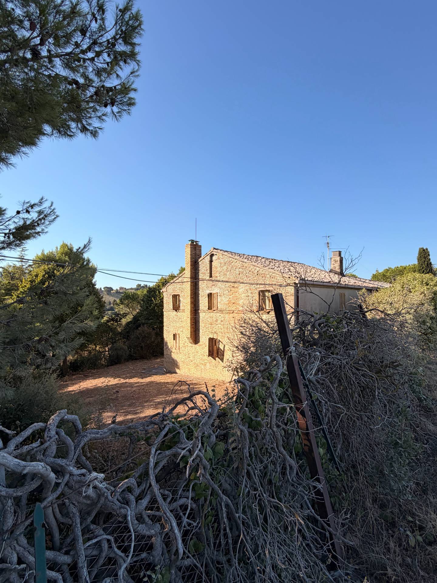 CASALE / RUSTICO in vendita a Fermo, Torre di Palme
