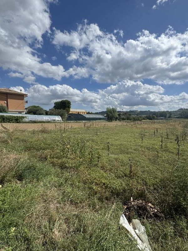 Terreno edificabile in vendita a Montegiorgio, Piane di Montegiorgio