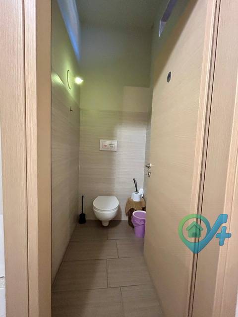 Bar caffetteria in vendita a Solferino