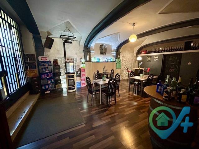 Bar caffetteria in vendita a Solferino