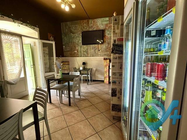 Bar caffetteria in vendita a Solferino