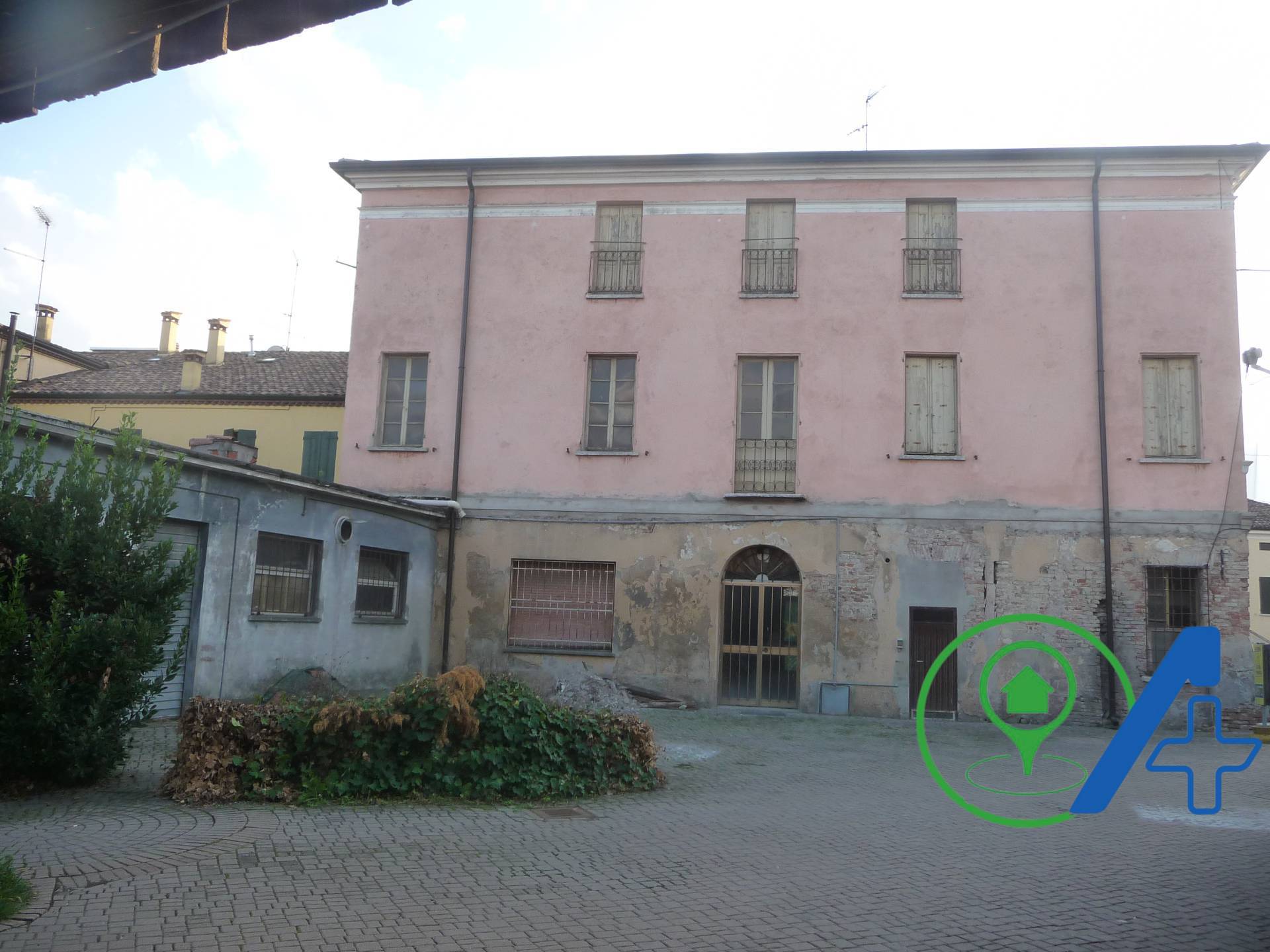 Rustico/Casale/Corte in vendita a San Benedetto Po