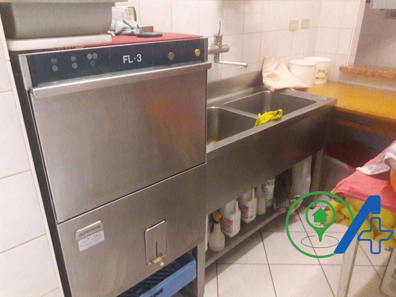 Immobile commerciale in vendita a Goito