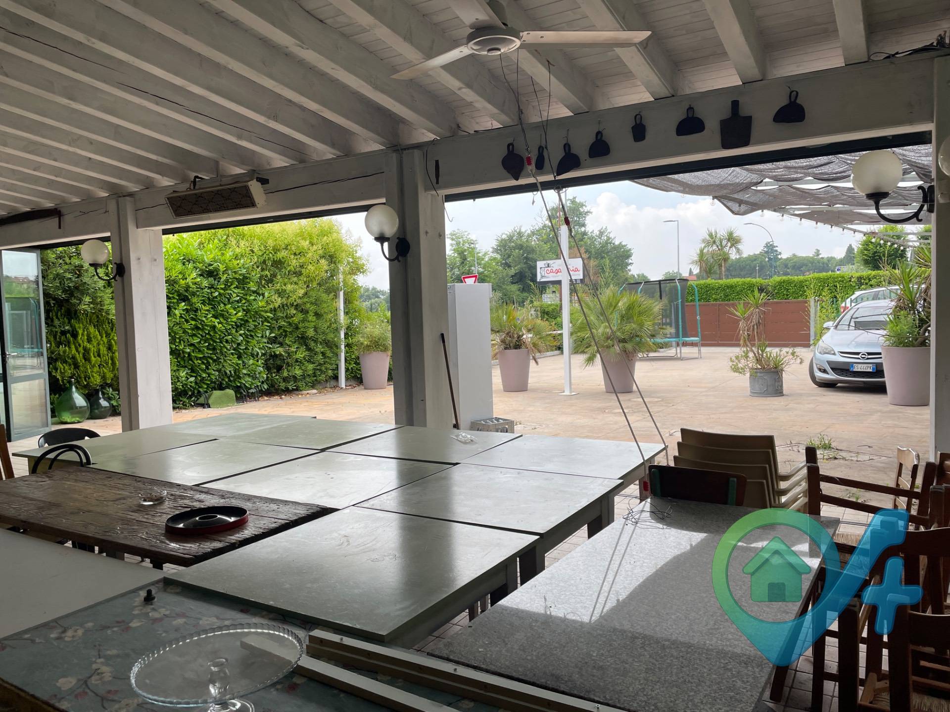 Immobile commerciale in vendita a Moniga del Garda