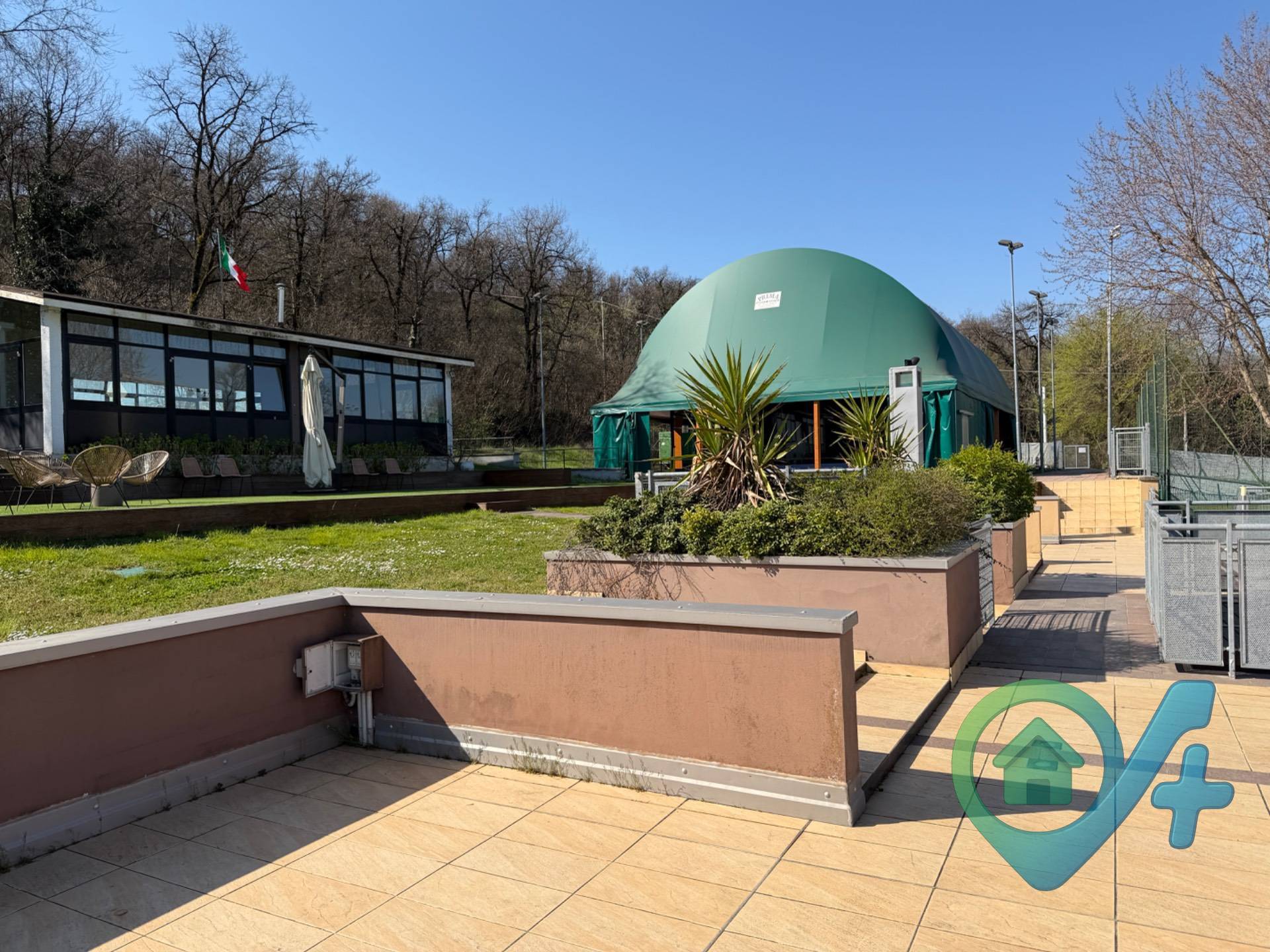 Immobile commerciale in vendita a Castiglione delle Stiviere