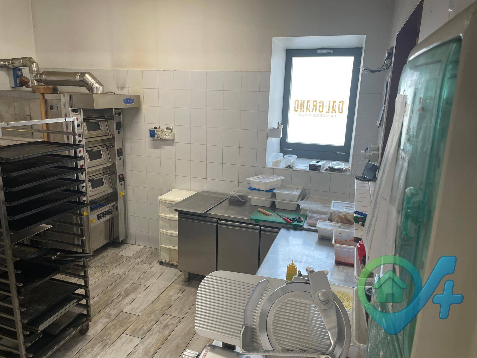 Attivit commerciale in vendita a Verona