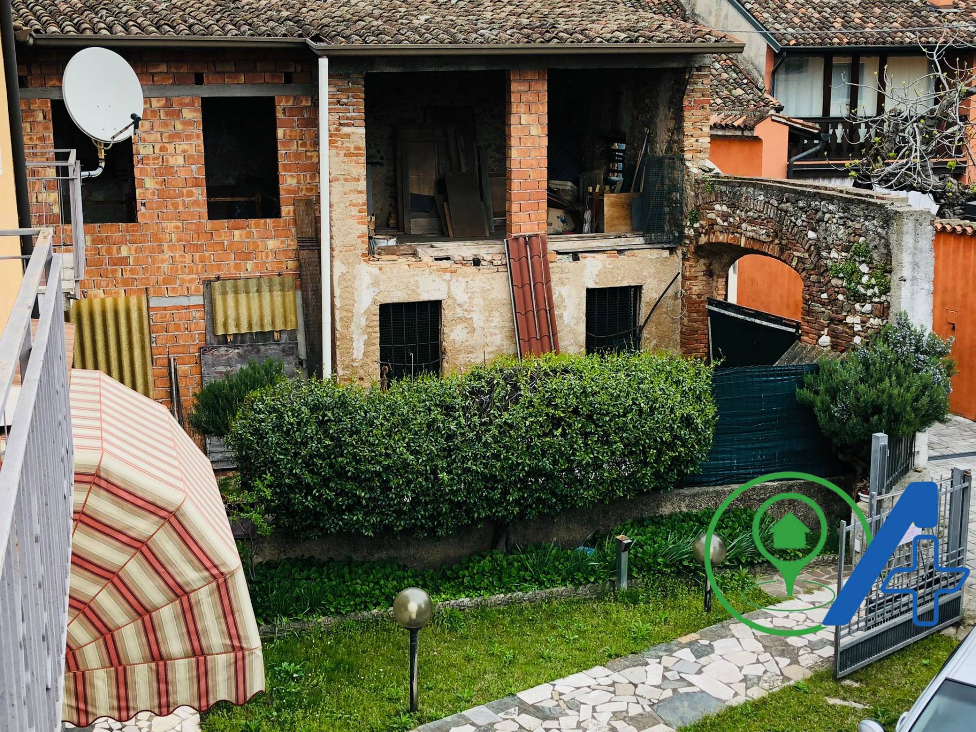 Rustico/Casale/Corte in vendita a Castiglione delle Stiviere