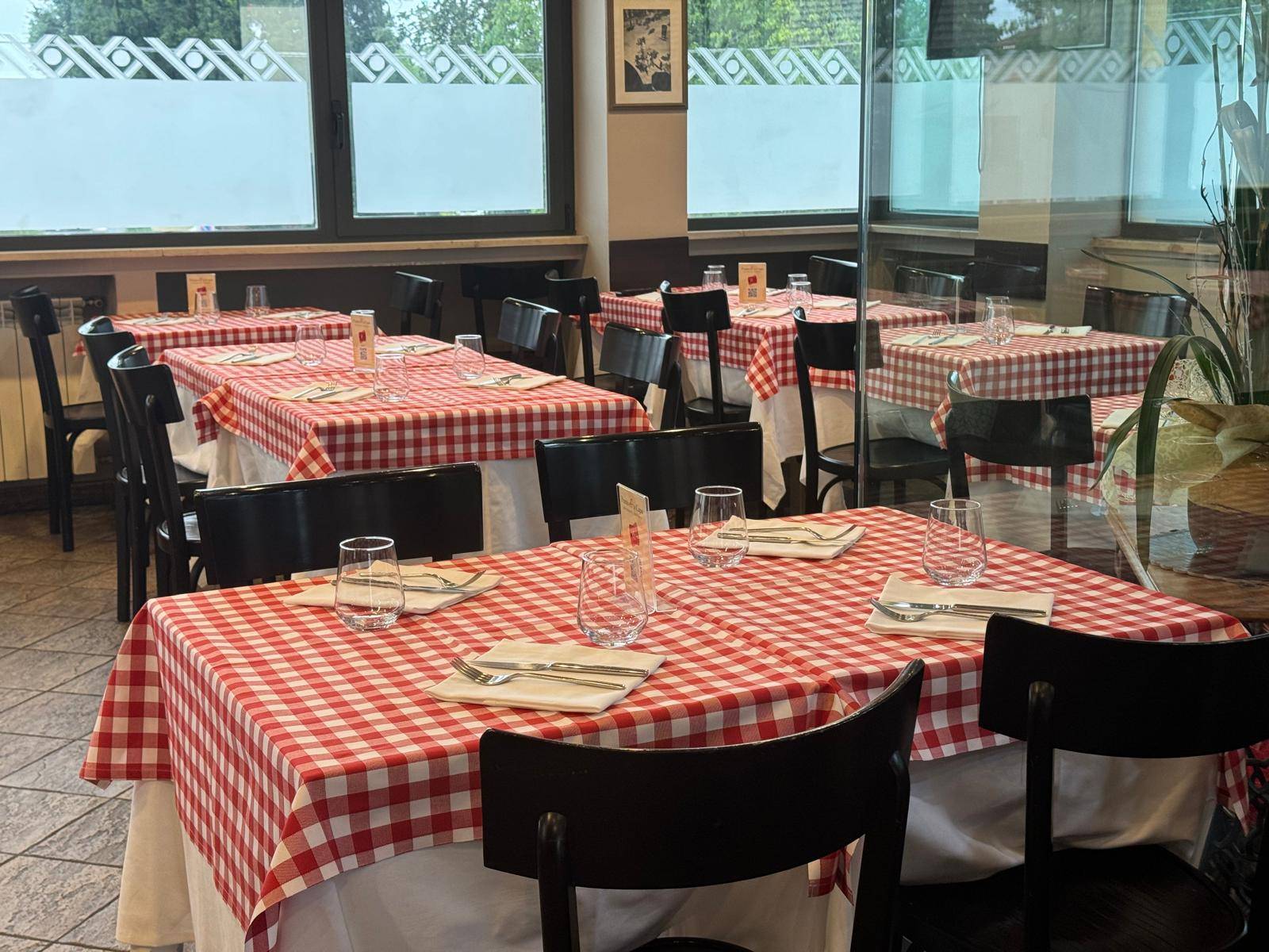 Ristorante in vendita a Legnano