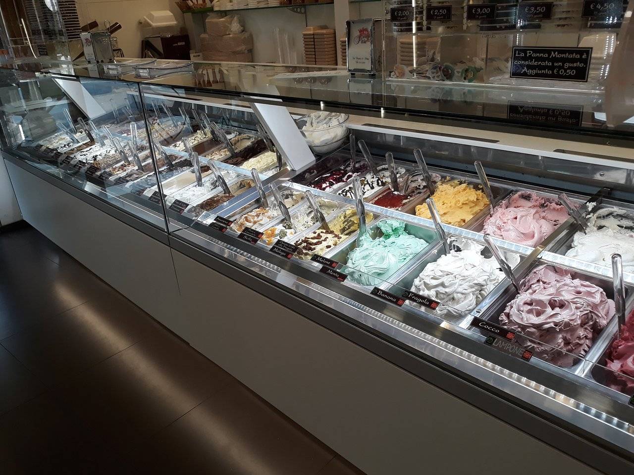 Bar in vendita a Legnano