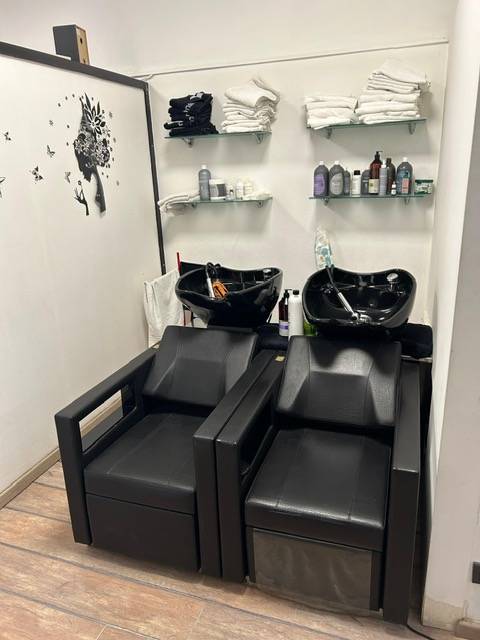 Attivit commerciale in vendita a Legnano