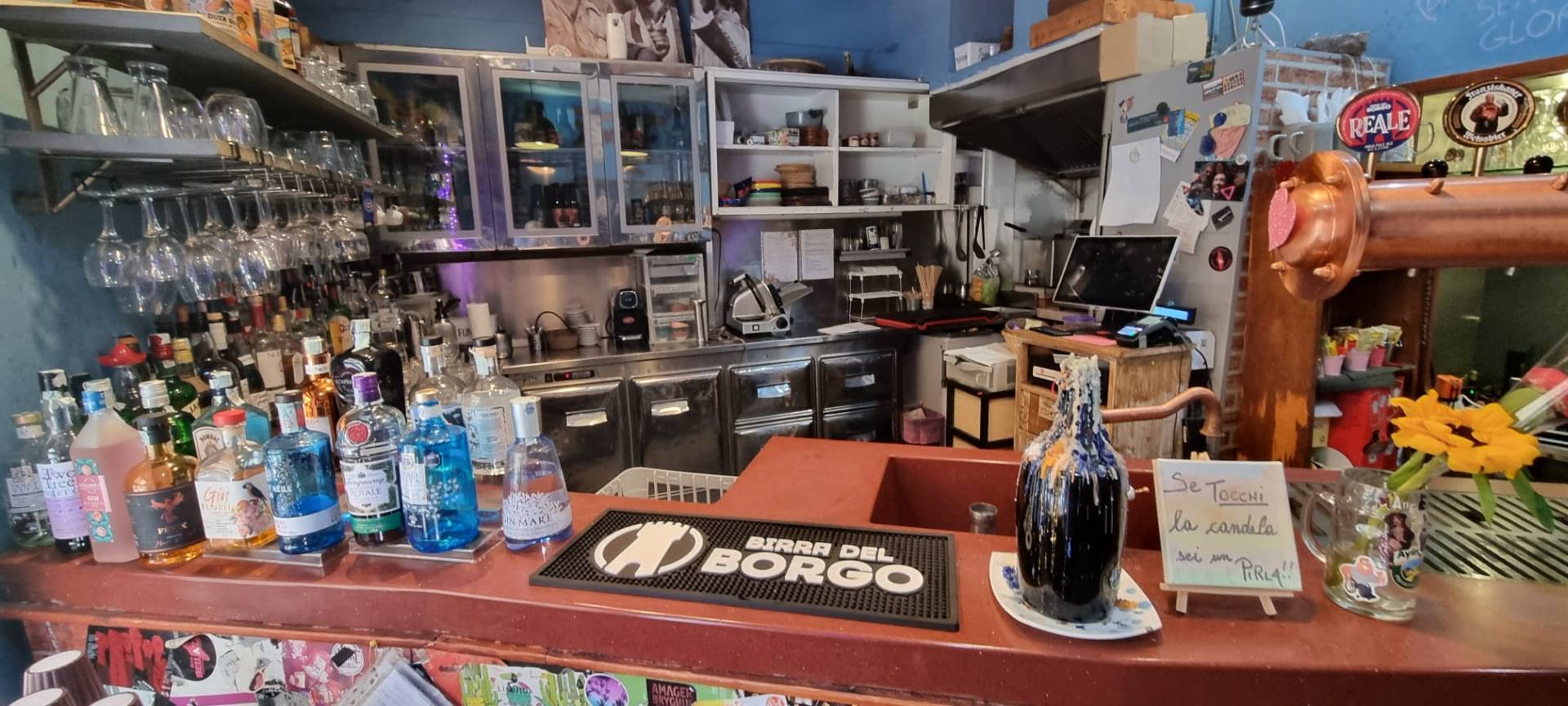 Bar in vendita a Legnano, Centro