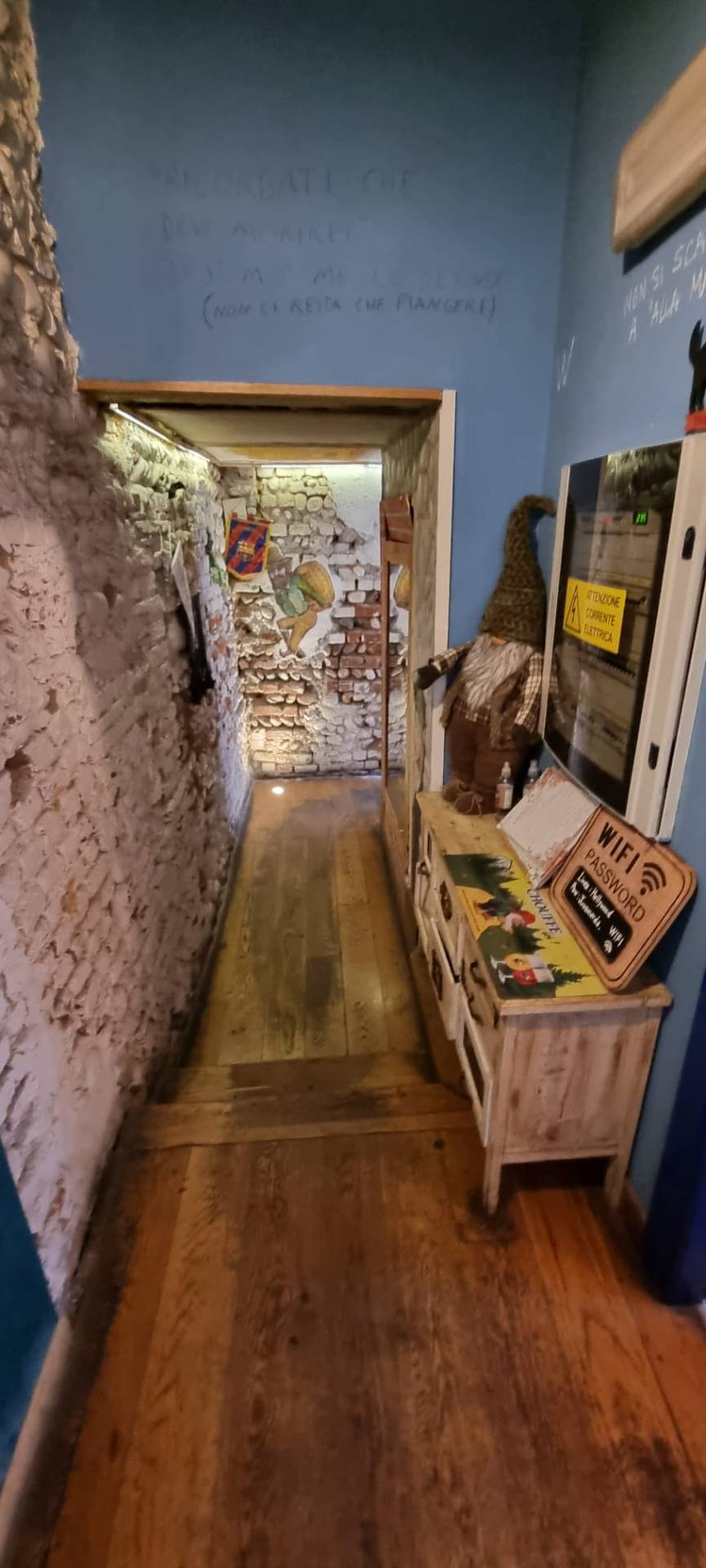 Bar in vendita a Legnano, Centro