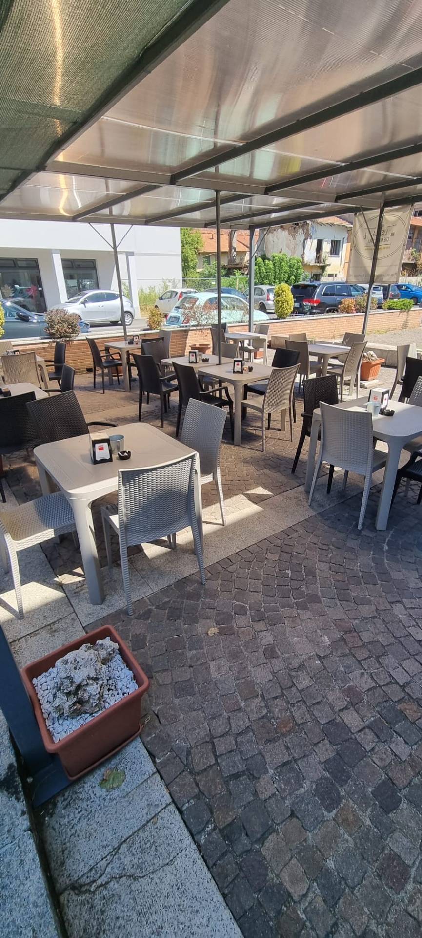 Bar in vendita a Legnano, Confine Con S. Giorgio S/L