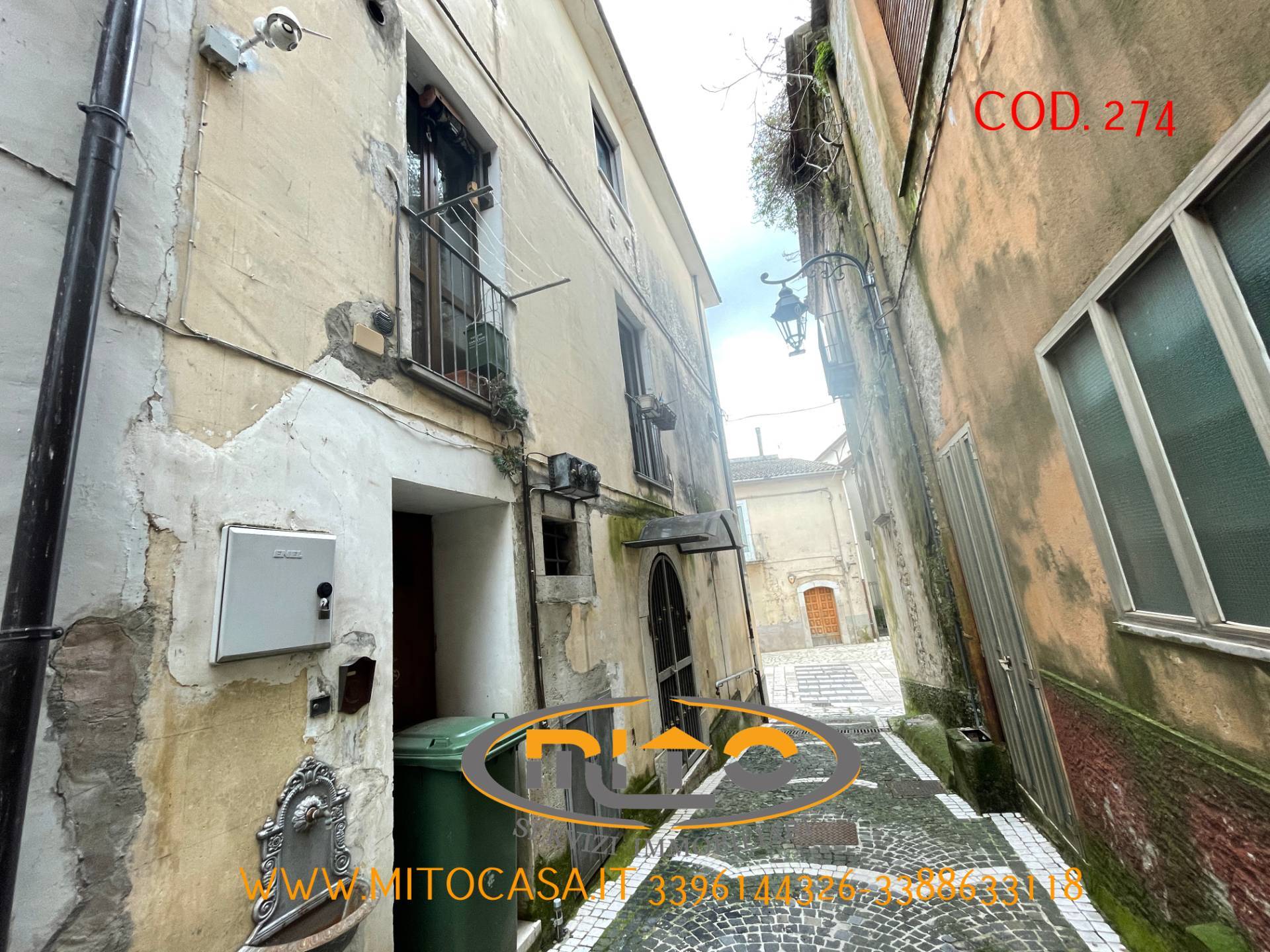 Casa singola in vendita a Telese Terme