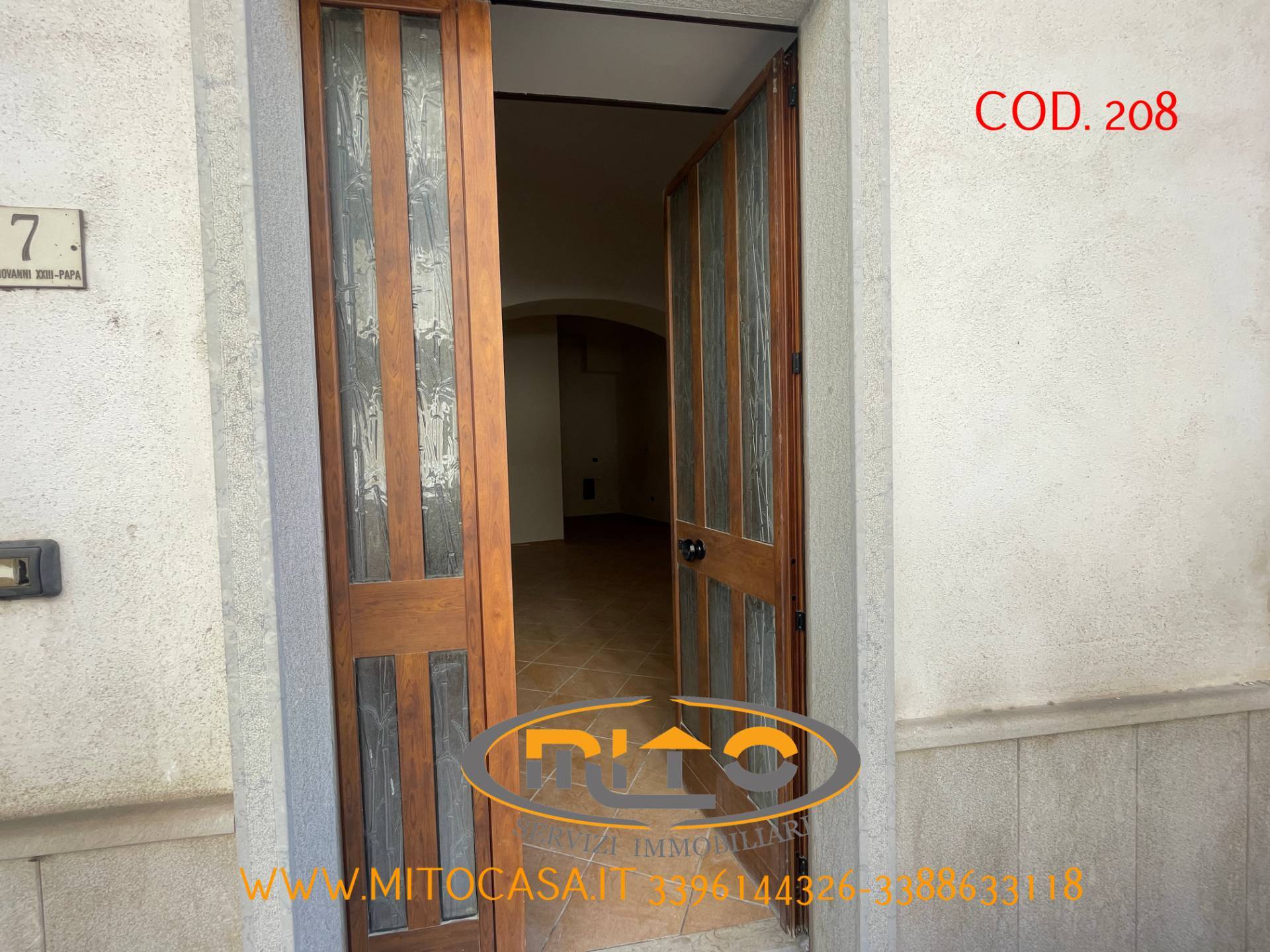 Locale commerciale in vendita a Telese Terme