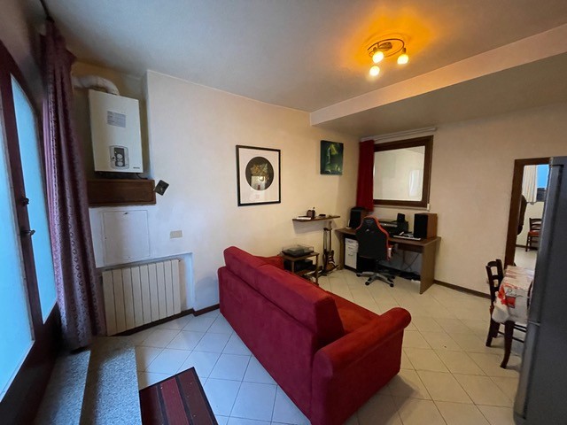 Appartamento in vendita in via delle lombarde, Siena