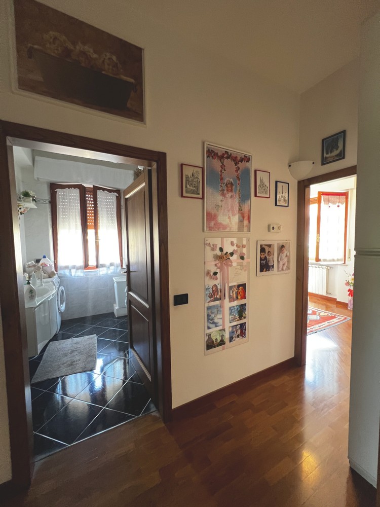 Appartamento in vendita in via del colle, Siena