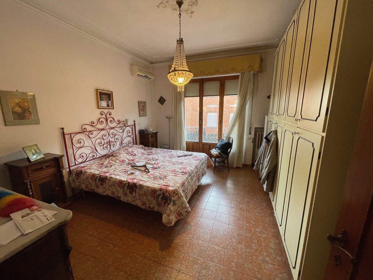 Appartamento con terrazzo in via toscana, Siena