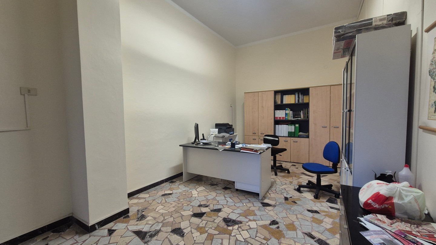 Ufficio in affitto in viale cavour, Siena