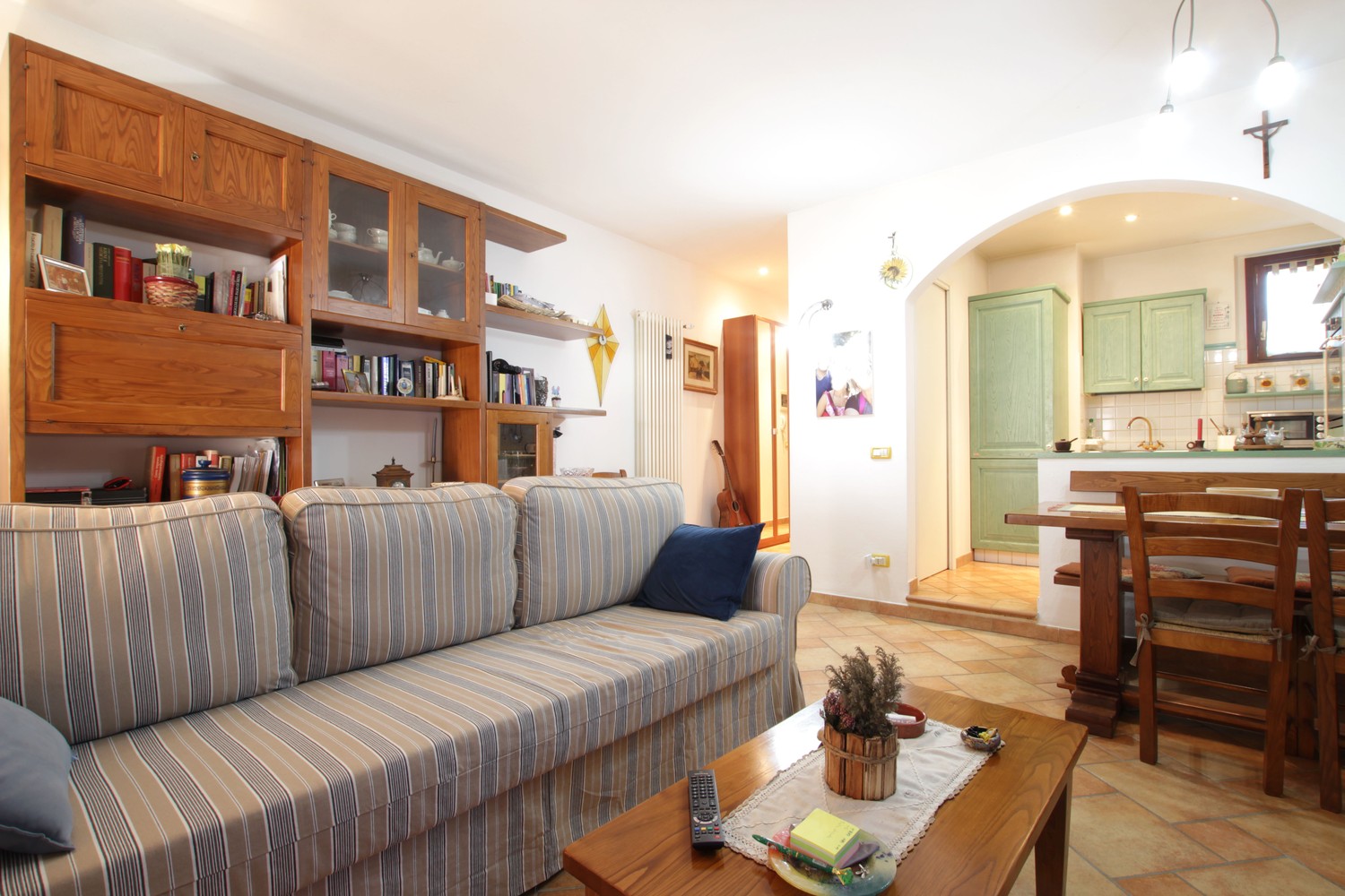 Casa indipendente con terrazzo in arbia, Asciano
