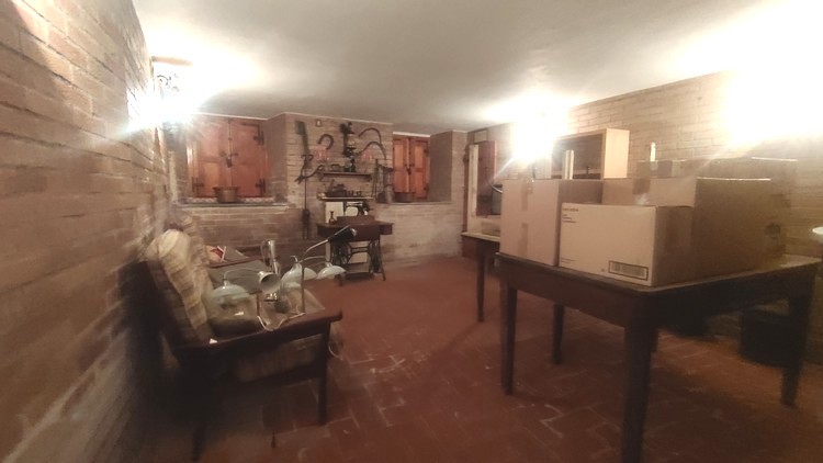 Appartamento con terrazzo in tegoia, Sovicille