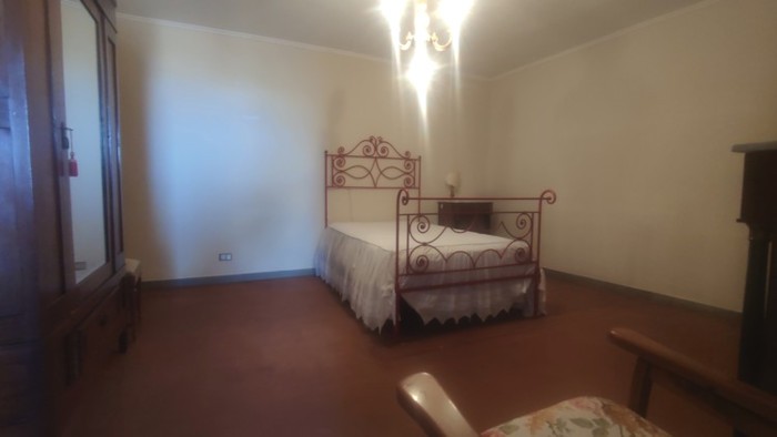 Appartamento con terrazzo in tegoia, Sovicille