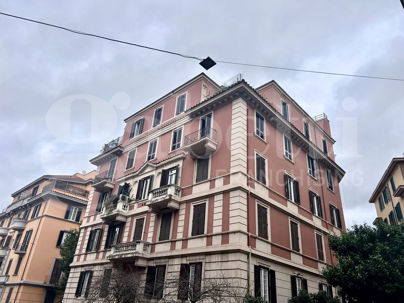 Appartamento da ristrutturare a Roma