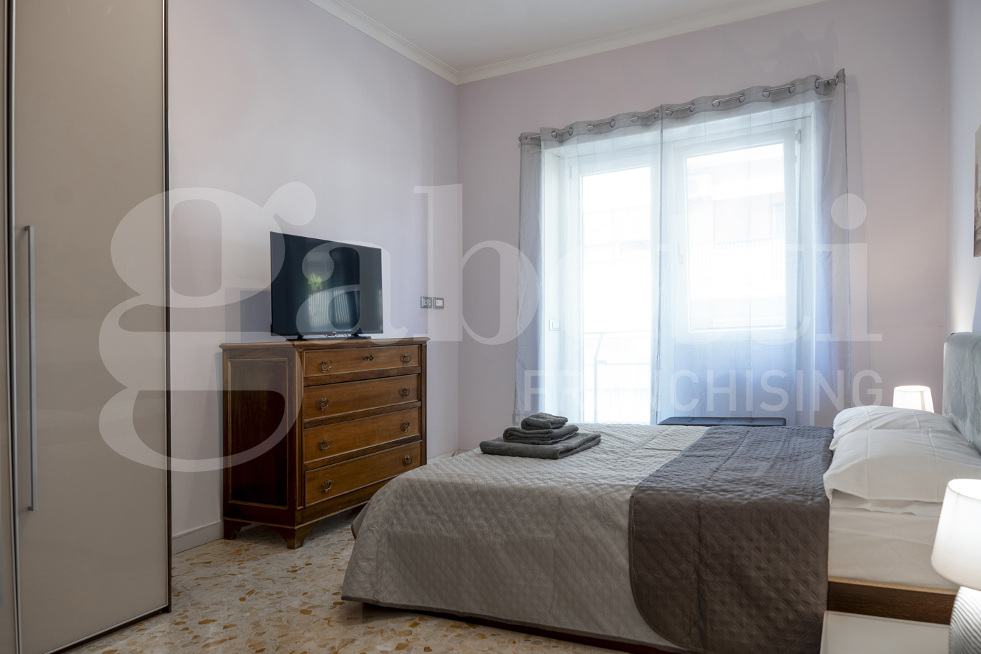 Trilocale arredato in affitto a Roma