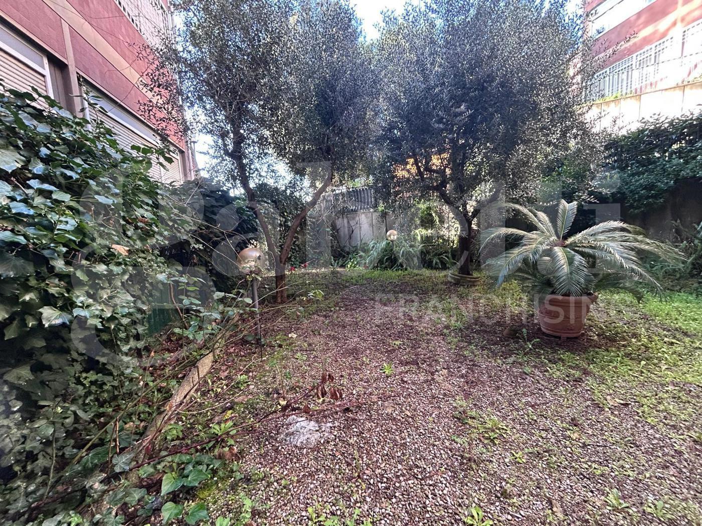 Appartamento con giardino a Roma