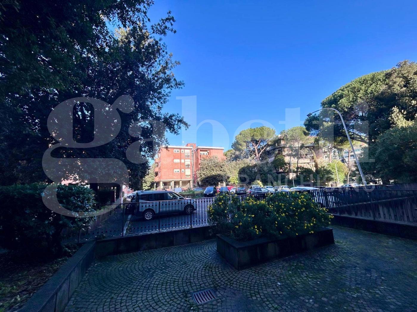 Appartamento con giardino a Roma