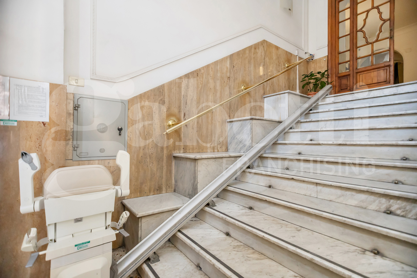 Attico da ristrutturare a Roma