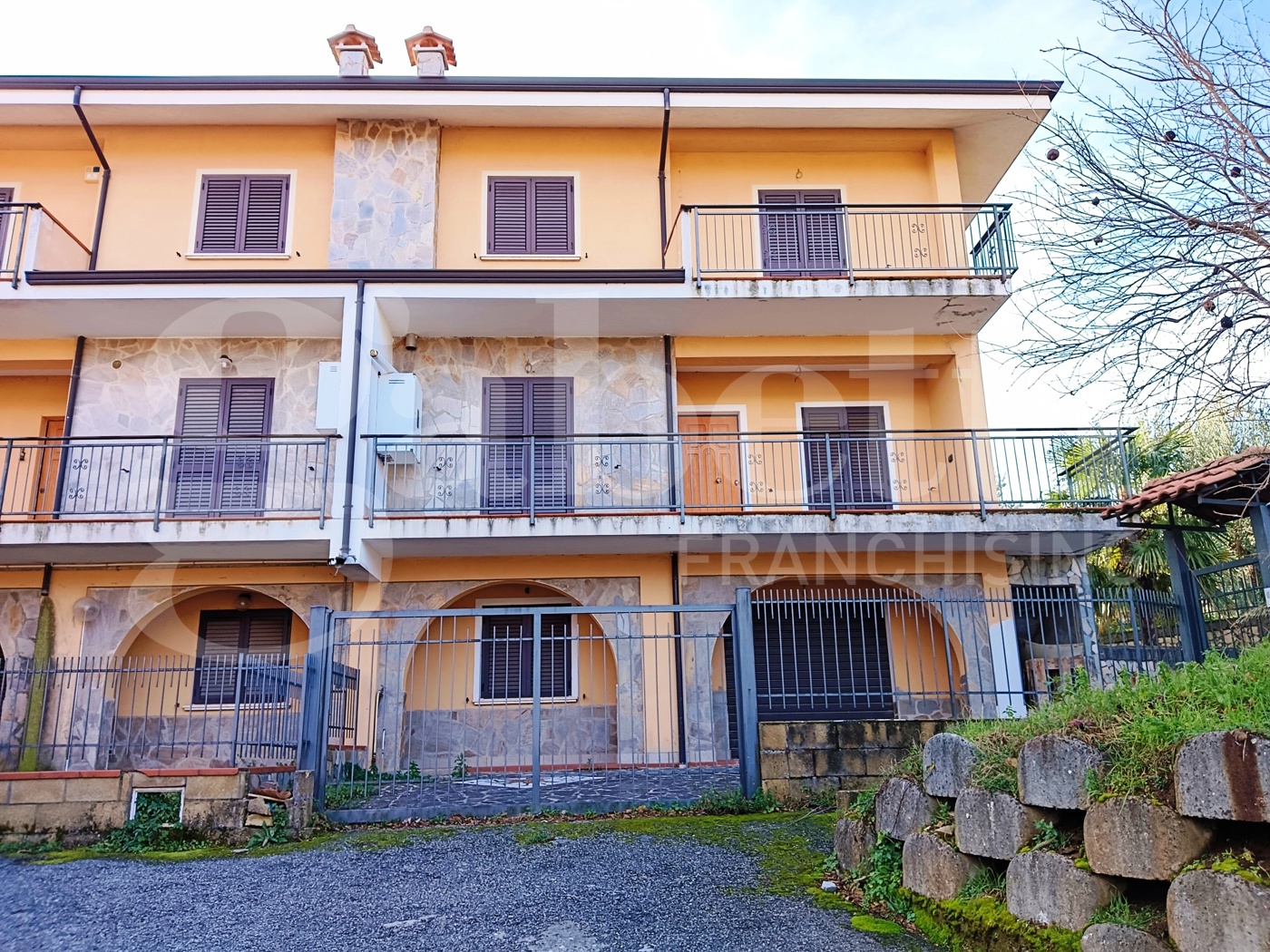 Villa Bifamiliare con giardino a Marano Marchesato