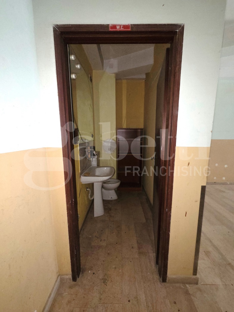 Magazzino in affitto a Castrolibero