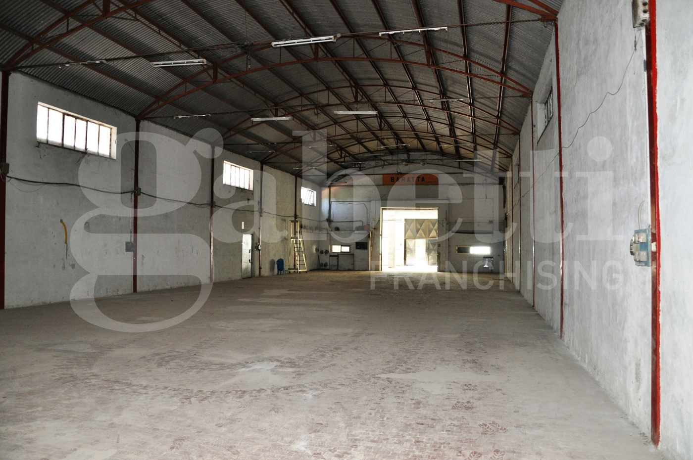 Capannone in affitto a Castrolibero