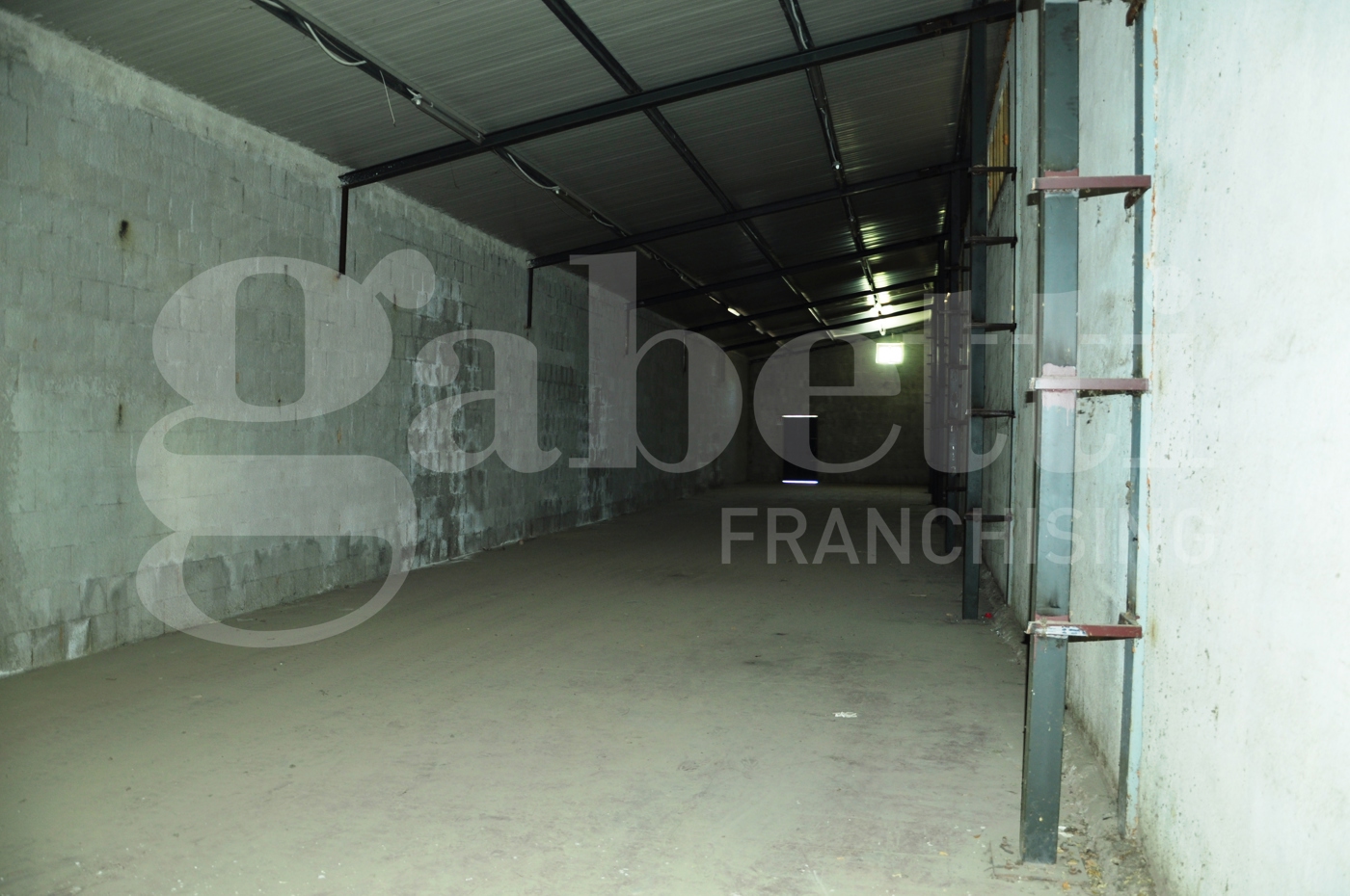 Capannone in affitto a Castrolibero