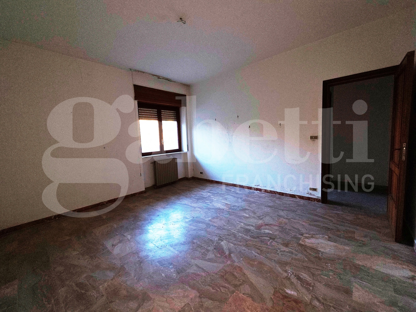 Appartamento da ristrutturare a Marano Marchesato