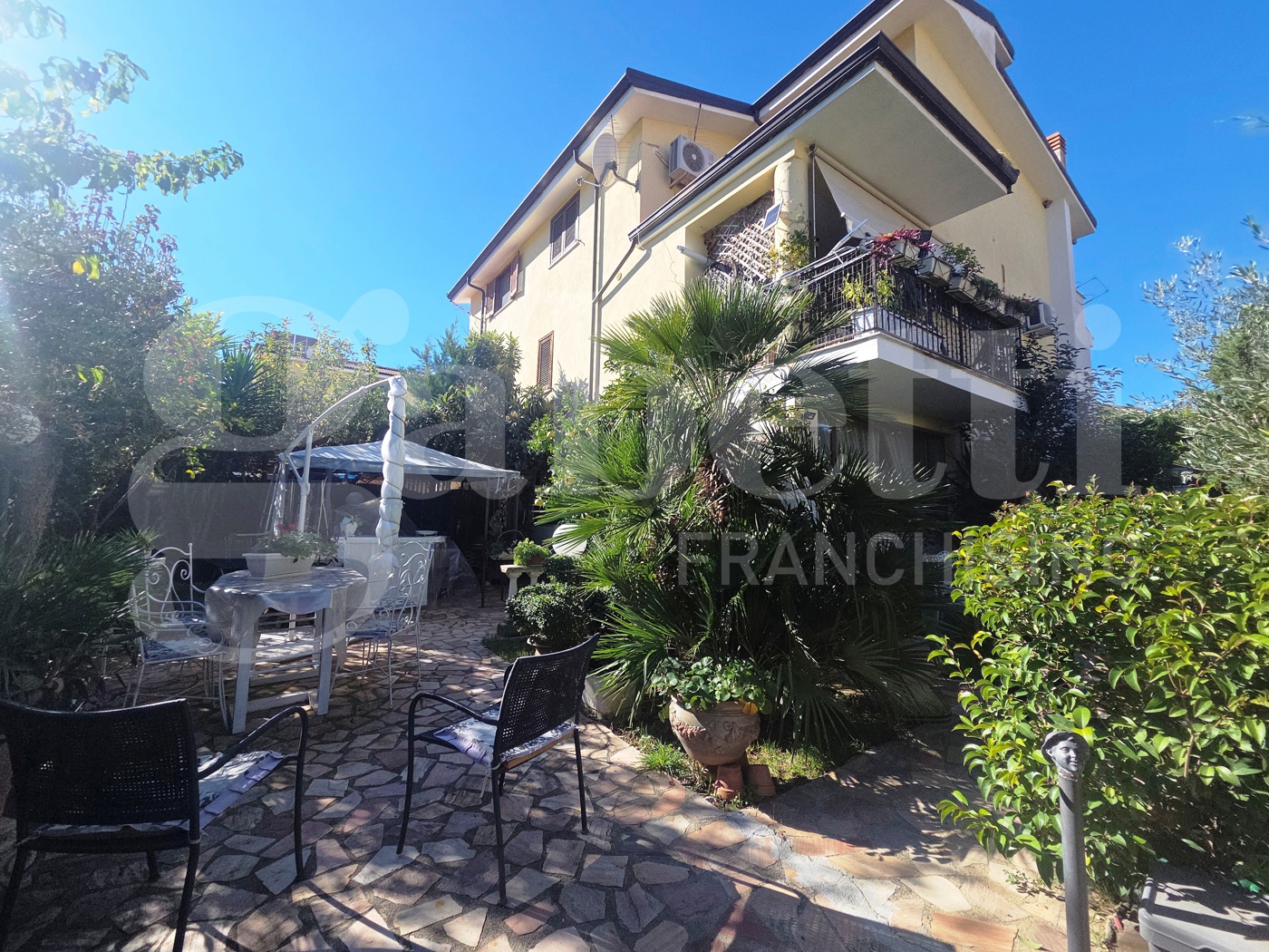 Bilocale arredato in affitto a Mendicino