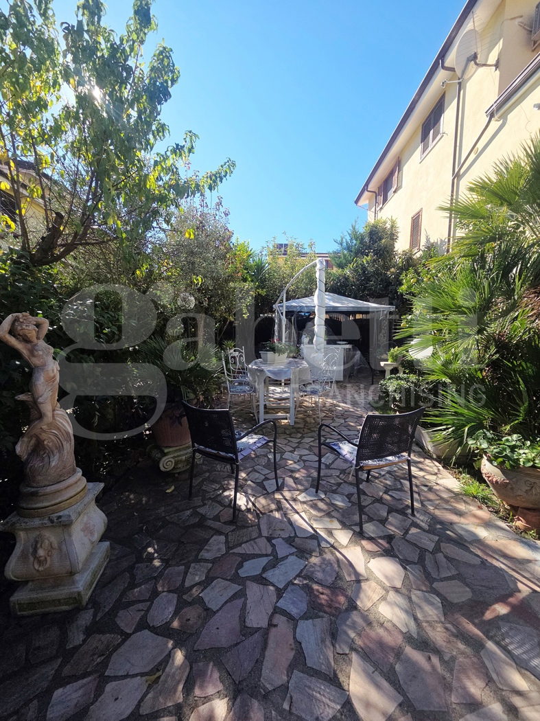 Bilocale arredato in affitto a Mendicino